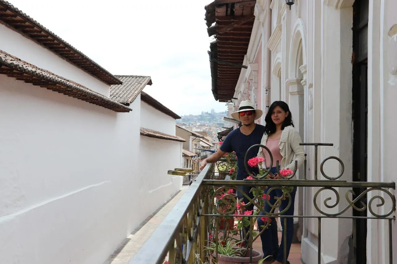 Friends Hotel & Rooftop - Historic Center & Museums Quito