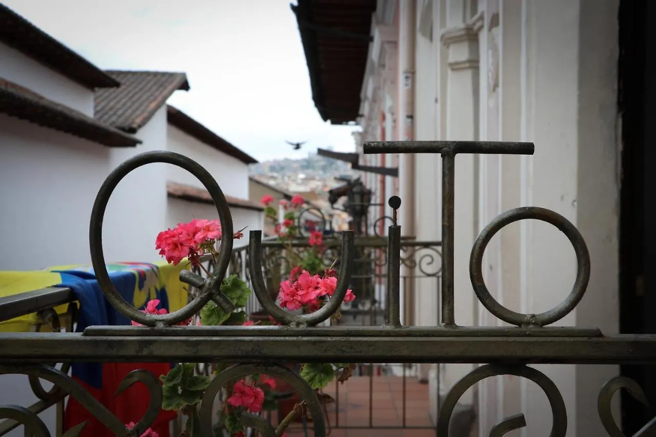 Friends Hotel & Rooftop - Historic Center & Museums Quito