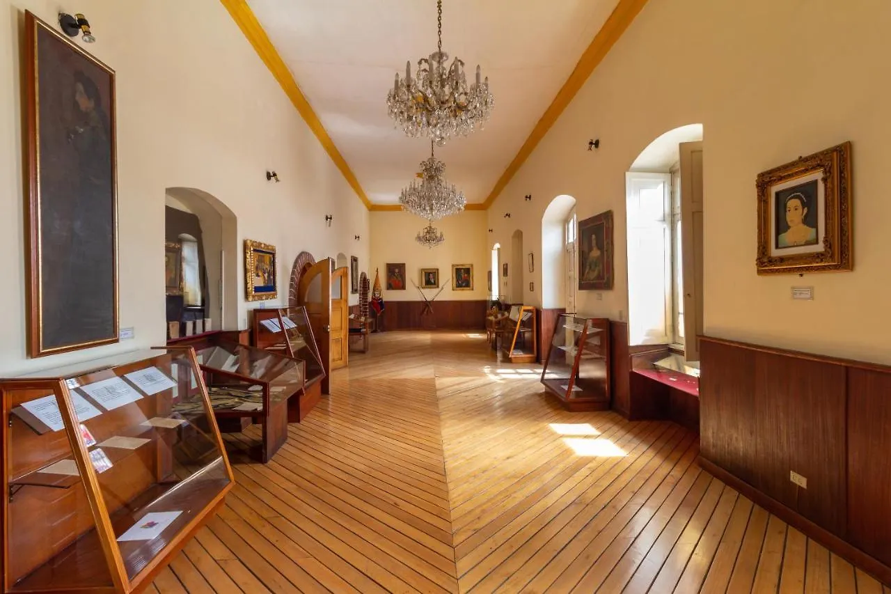 Friends Hotel & Rooftop - Historic Center & Museums 3*, Quito Ecuador