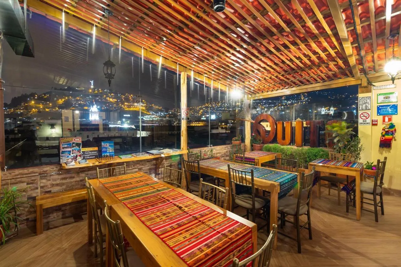 Friends Hotel & Rooftop - Historic Center & Museums
