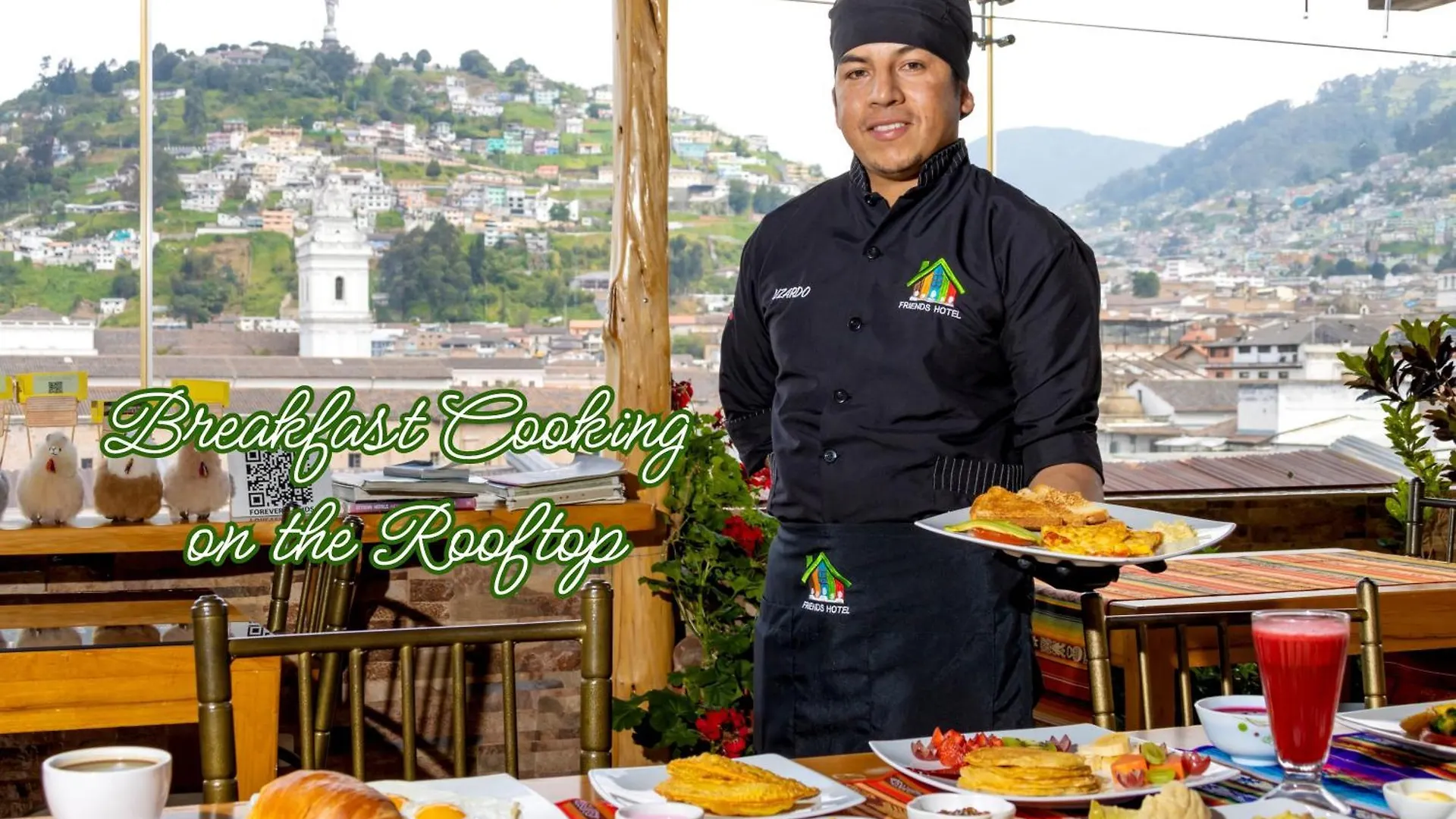 Friends Hotel & Rooftop - Historic Center & Museums  Quito