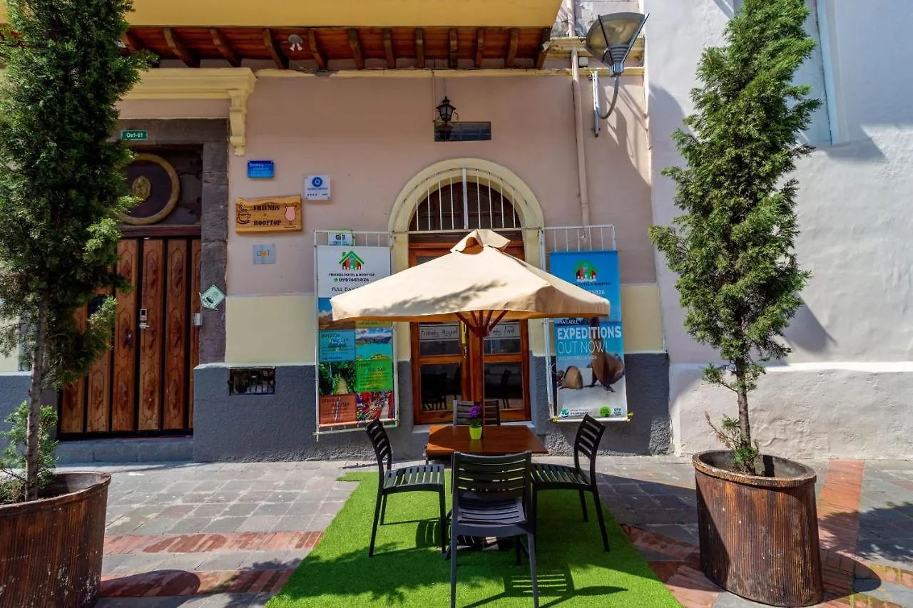 Friends Hotel & Rooftop - Historic Center & Museums 3*, Quito